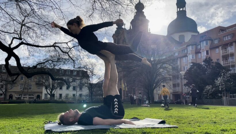 „Learn to Fly“ – AcroYoga Beginner Workshop 